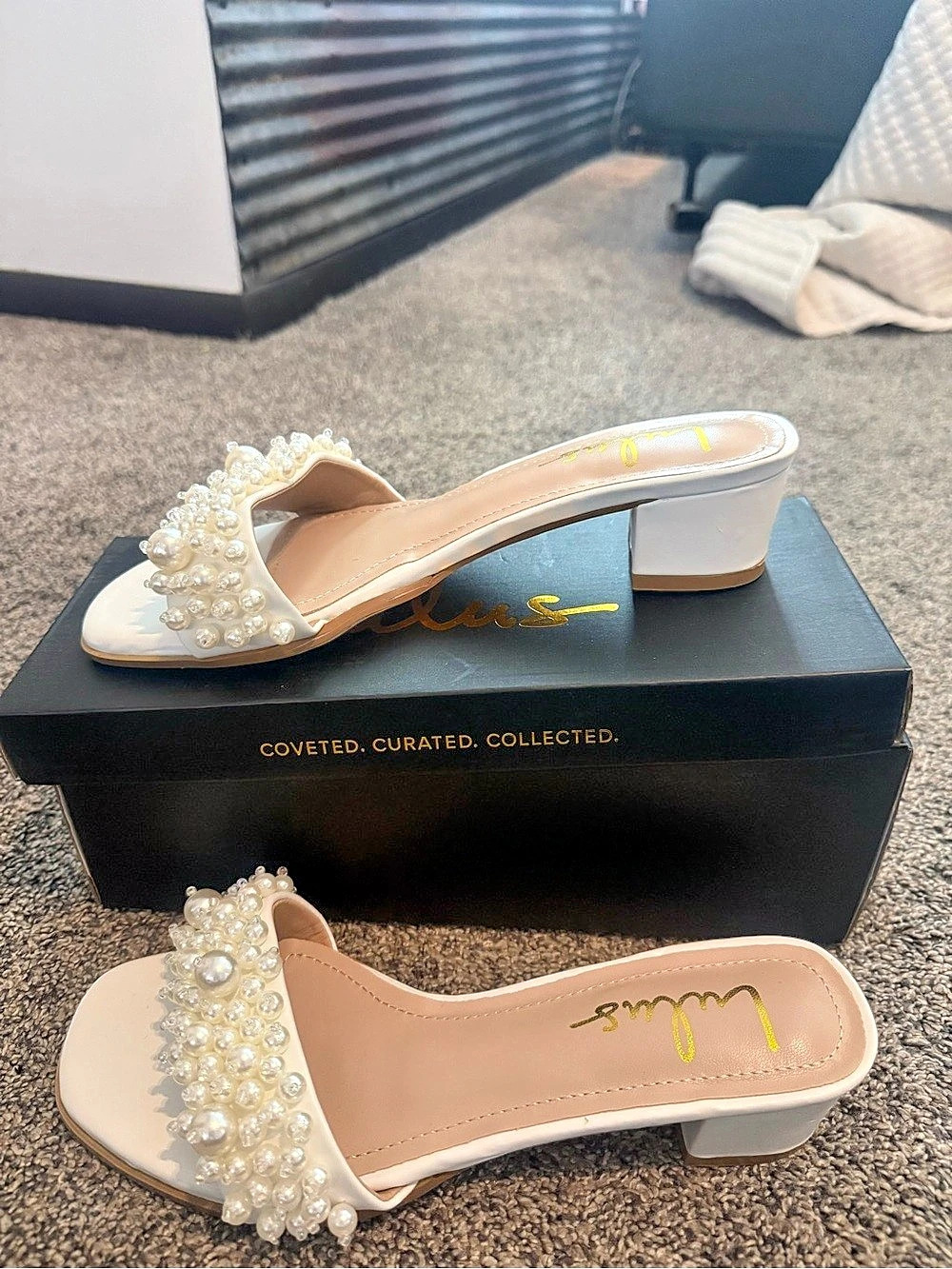 Lulus Damii White Pearl Slide Sandals US 7